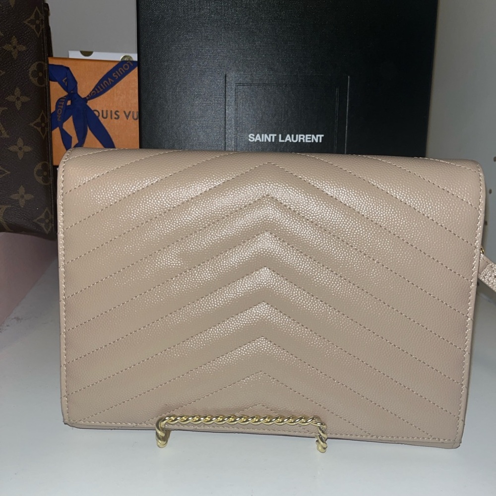 Saint Laurent Nude Quilted Leather YSL Chain Crossbody - Picture 2 of 9